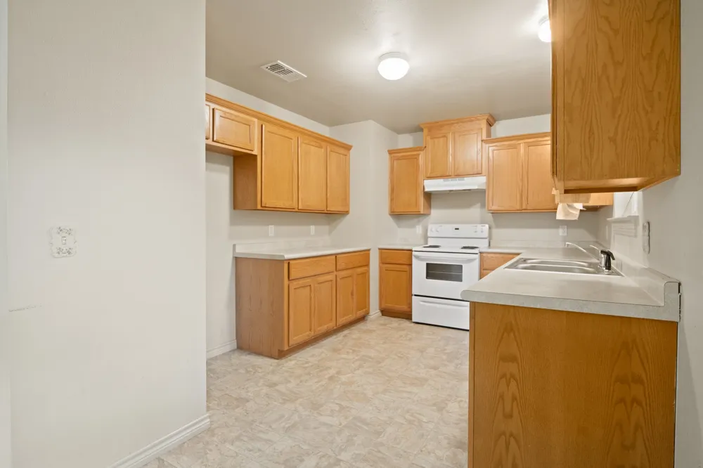 65 RHYNE Avinger, TX 75630