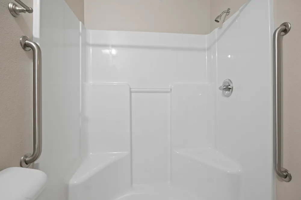 65 RHYNE Avinger, TX 75630