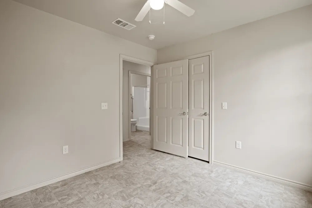 65 RHYNE Avinger, TX 75630