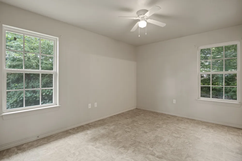 65 RHYNE Avinger, TX 75630