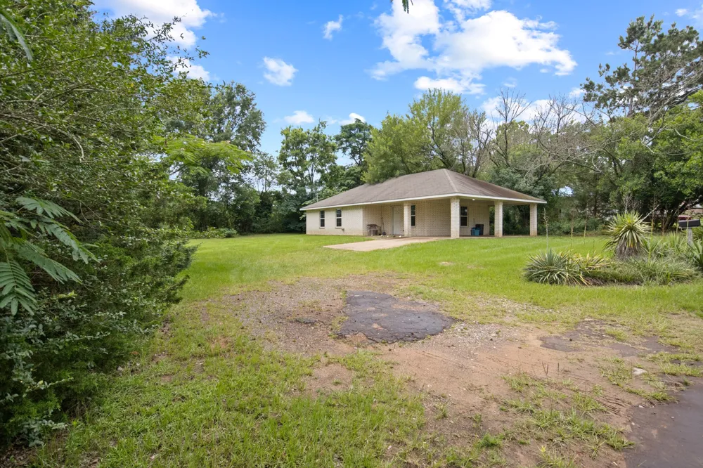 65 RHYNE Avinger, TX 75630
