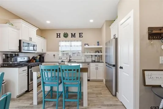 17018 Crossing Circle Lindale, TX 75771
