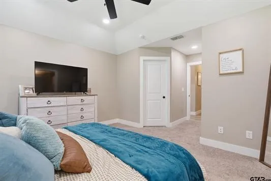 17018 Crossing Circle Lindale, TX 75771