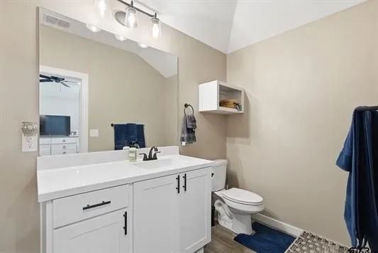17018 Crossing Circle Lindale, TX 75771