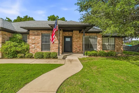 1703 Sully Court