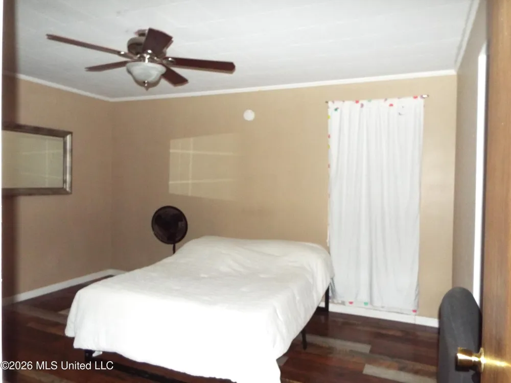502 Lakeview Avenue Mccomb, MS 39648