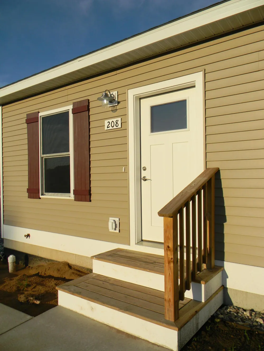 208 Taylors Court Scottville, MI 49454
