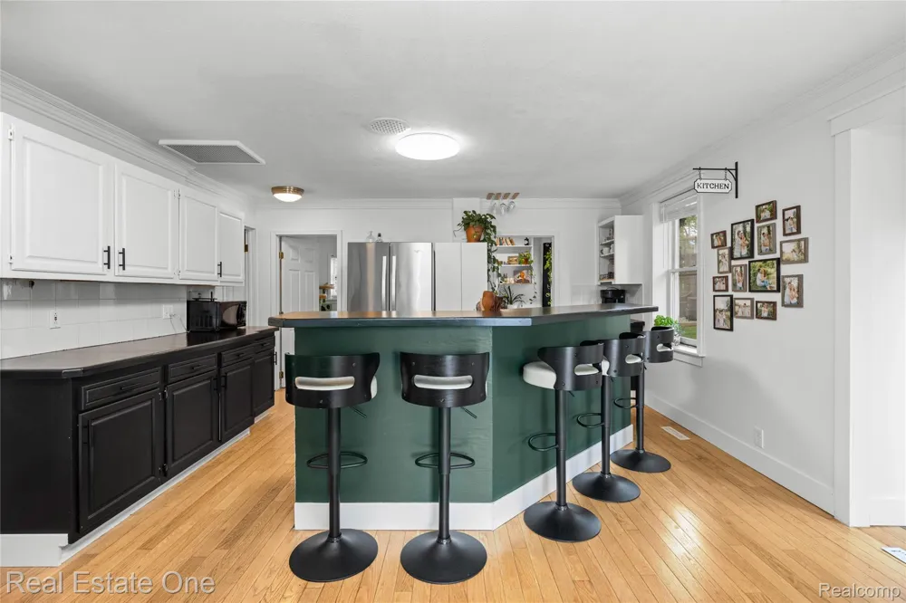 225 1st Street Fenton City, MI 48430