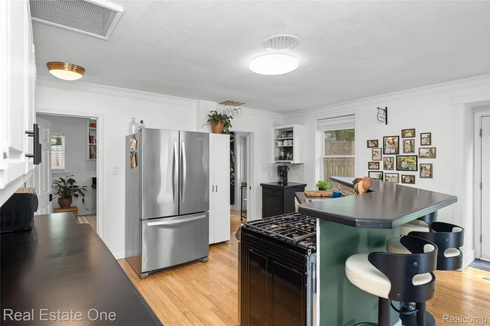 225 1st Street Fenton City, MI 48430