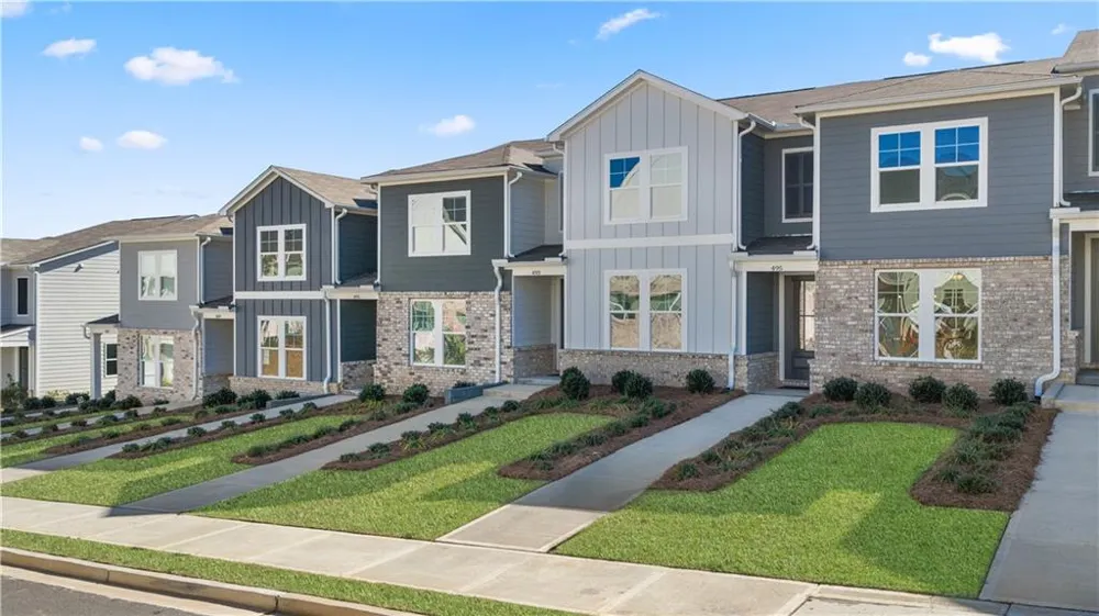 121 Park Ridge Circle Emerson, GA 30137