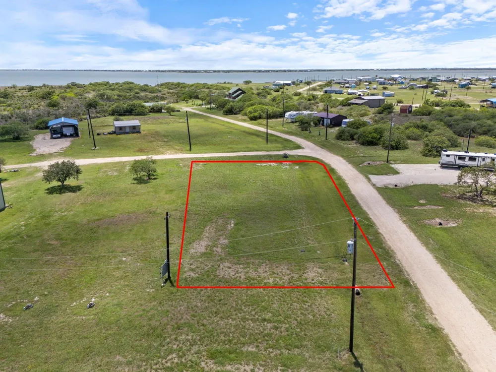 196 Lobster Lane Palacios, TX 77465