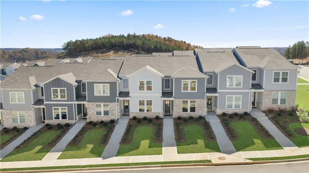 123 Park Ridge Circle Emerson, GA 30137