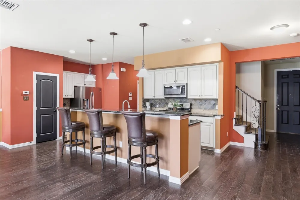 399 Dublin Street Lewisville, TX 75067
