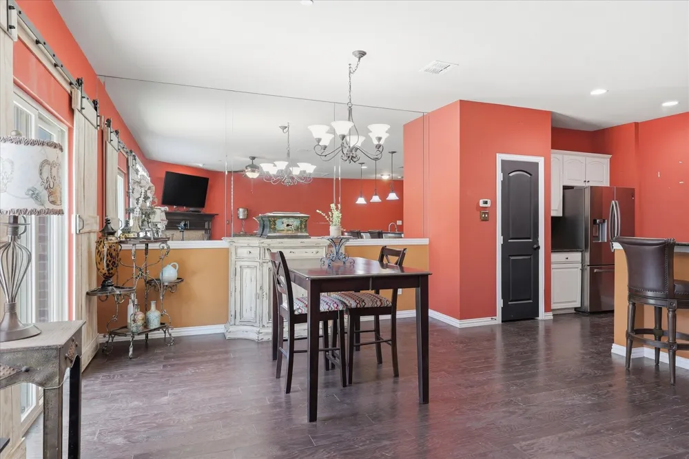 399 Dublin Street Lewisville, TX 75067