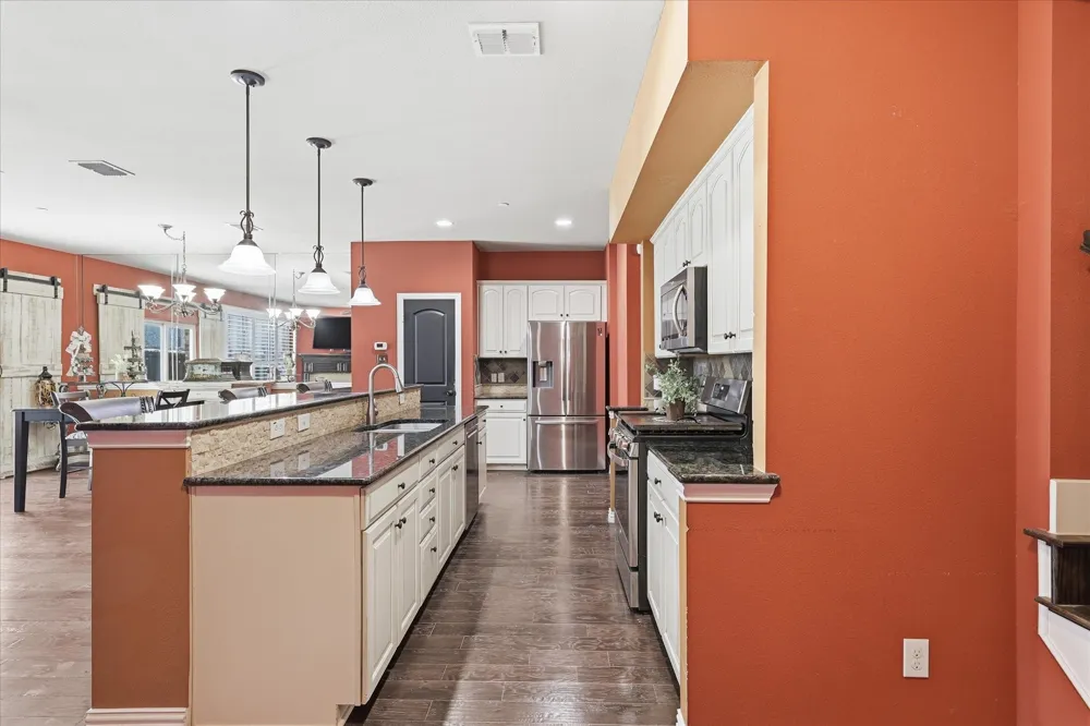 399 Dublin Street Lewisville, TX 75067