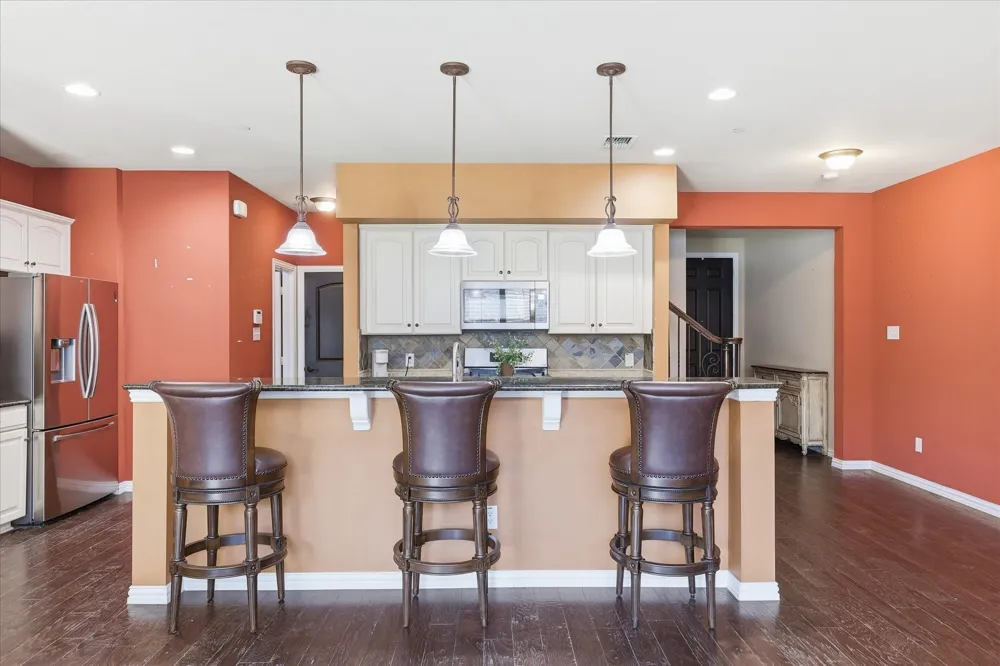 399 Dublin Street Lewisville, TX 75067