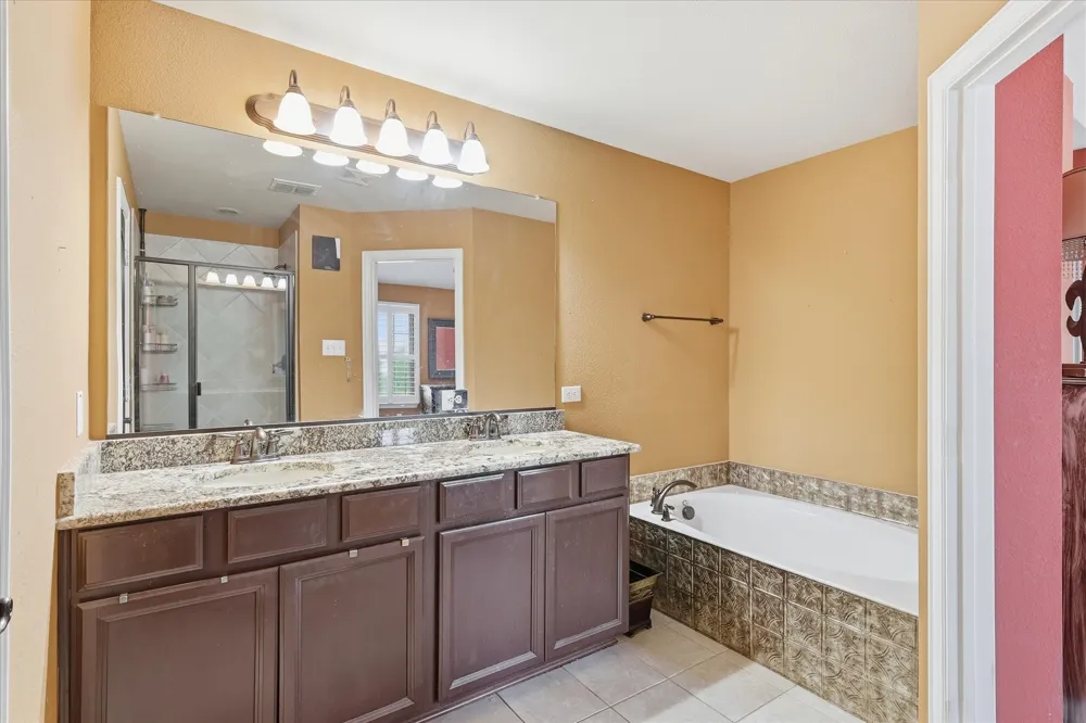 399 Dublin Street Lewisville, TX 75067
