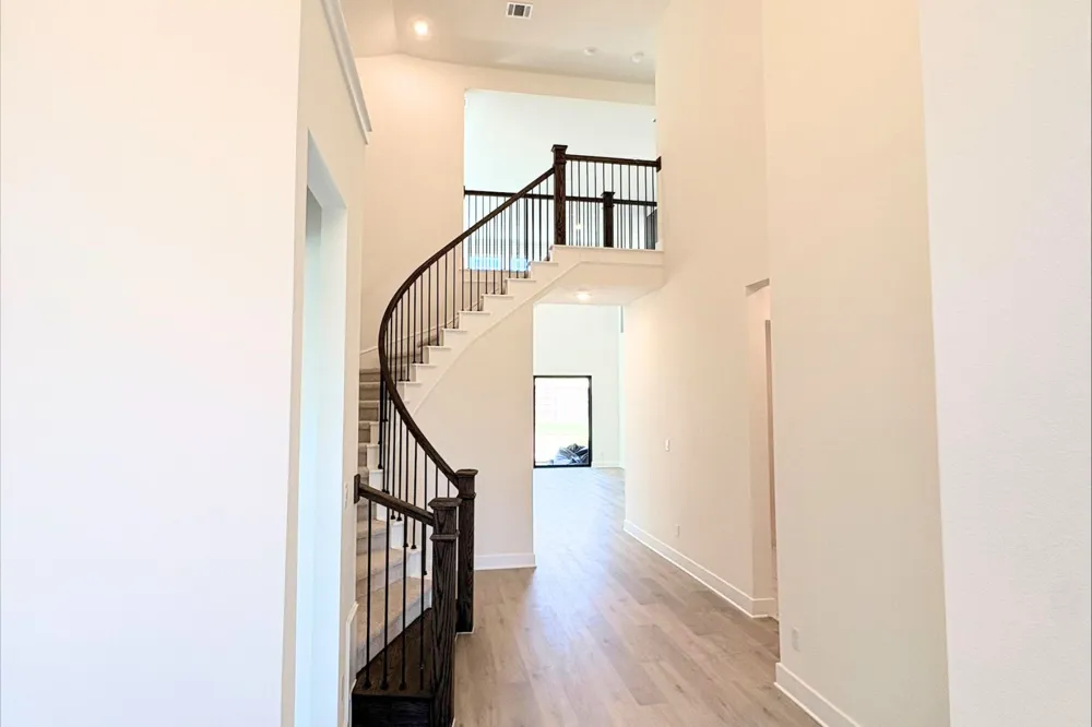 3105 Delaware Street Leander, TX 78641
