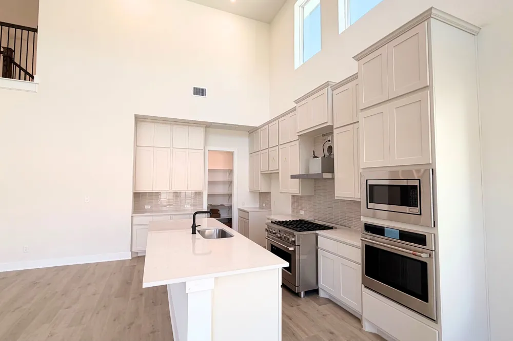 3105 Delaware Street Leander, TX 78641