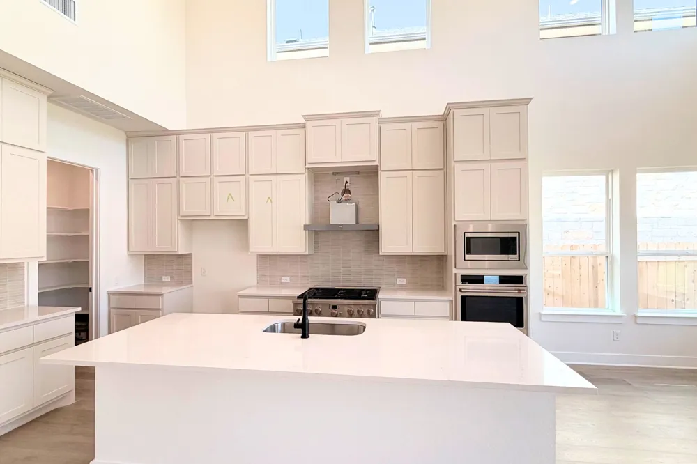 3105 Delaware Street Leander, TX 78641