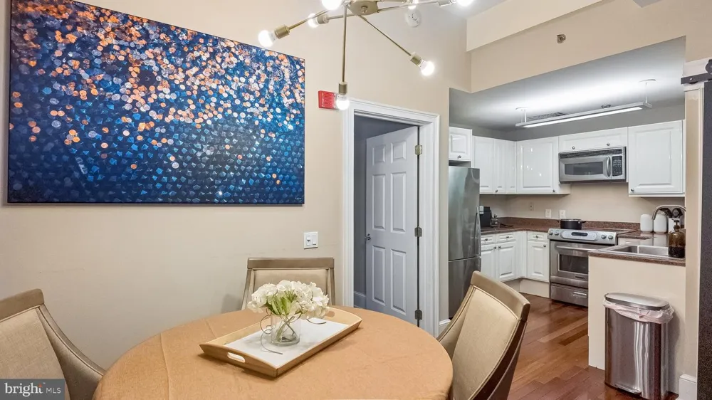 1500 CHESTNUT STREET #8I Philadelphia, PA 19102