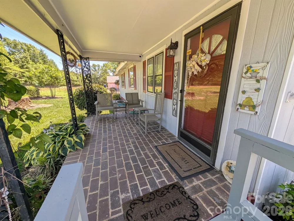 4053 Roddey Road Catawba, SC 29704