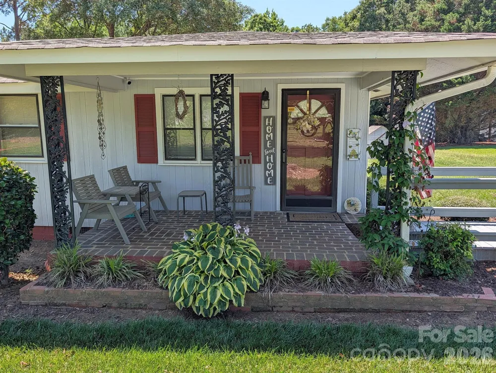 4053 Roddey Road Catawba, SC 29704