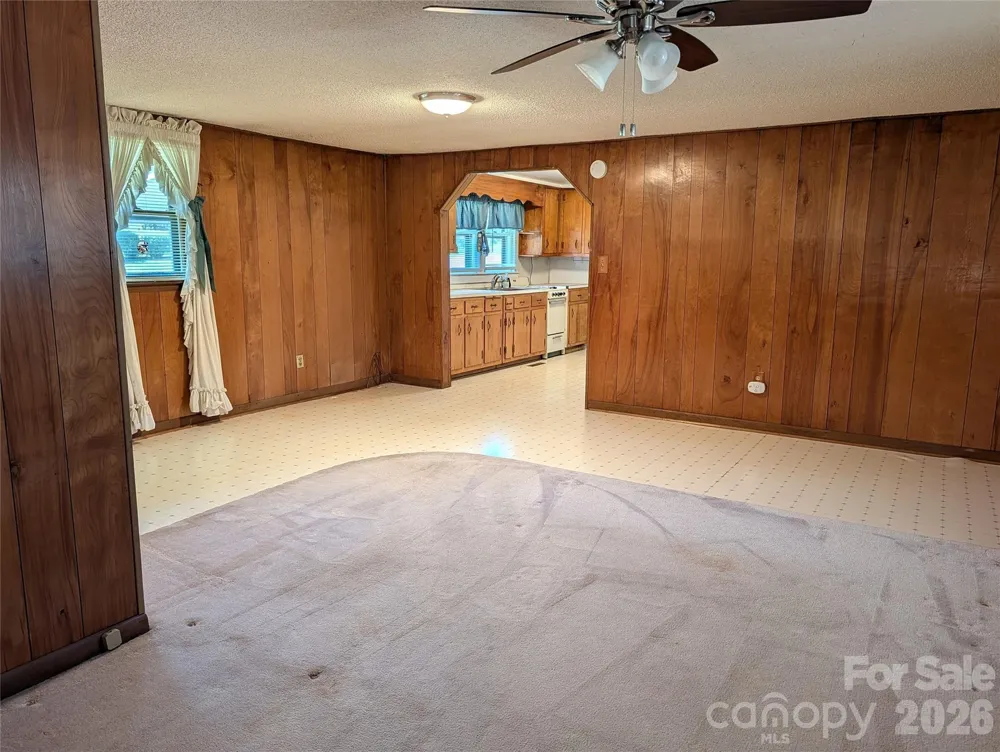4053 Roddey Road Catawba, SC 29704