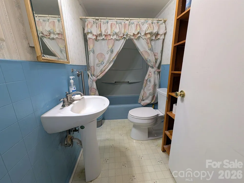 4053 Roddey Road Catawba, SC 29704
