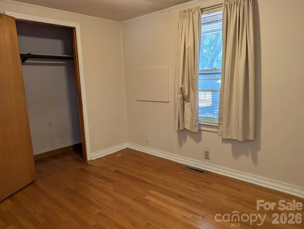 4053 Roddey Road Catawba, SC 29704