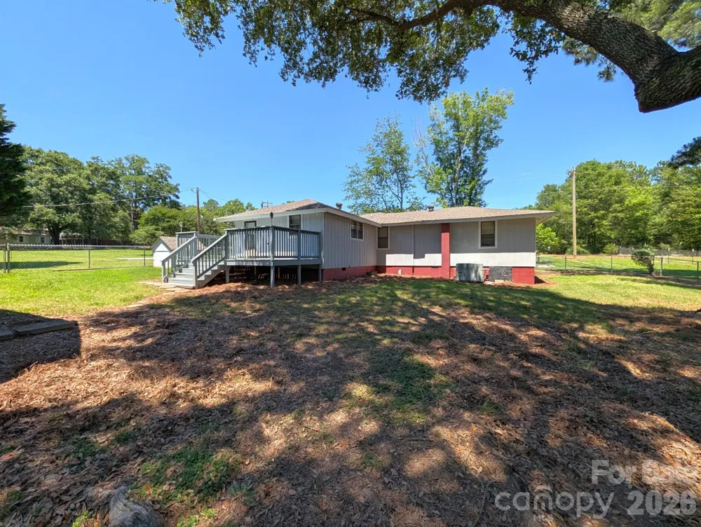 4053 Roddey Road Catawba, SC 29704
