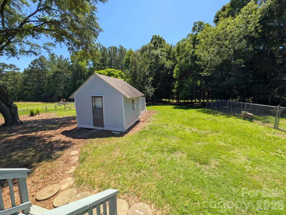 4053 Roddey Road Catawba, SC 29704