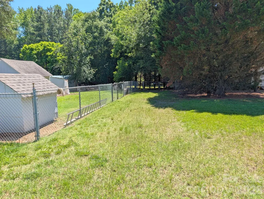 4053 Roddey Road Catawba, SC 29704