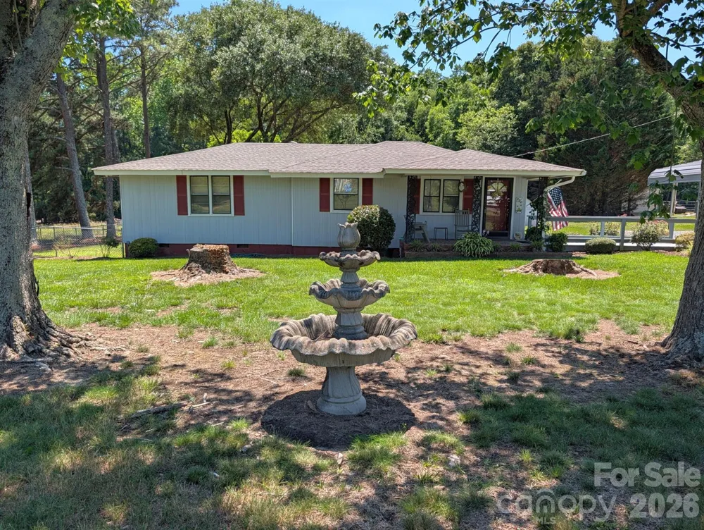 4053 Roddey Road Catawba, SC 29704