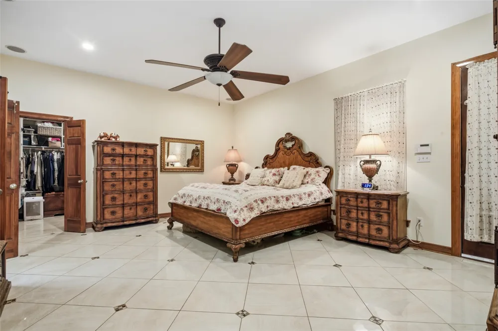 28966 US Highway 377 Gordonville, TX 76245