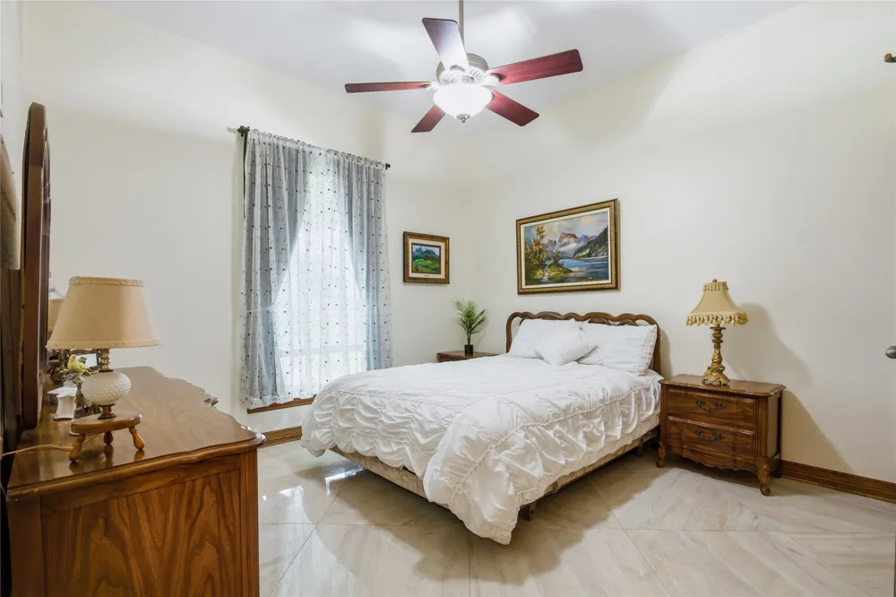 28966 US Highway 377 Gordonville, TX 76245