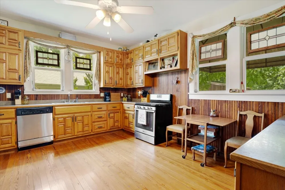 704 E Main Street Honey Grove, TX 75446