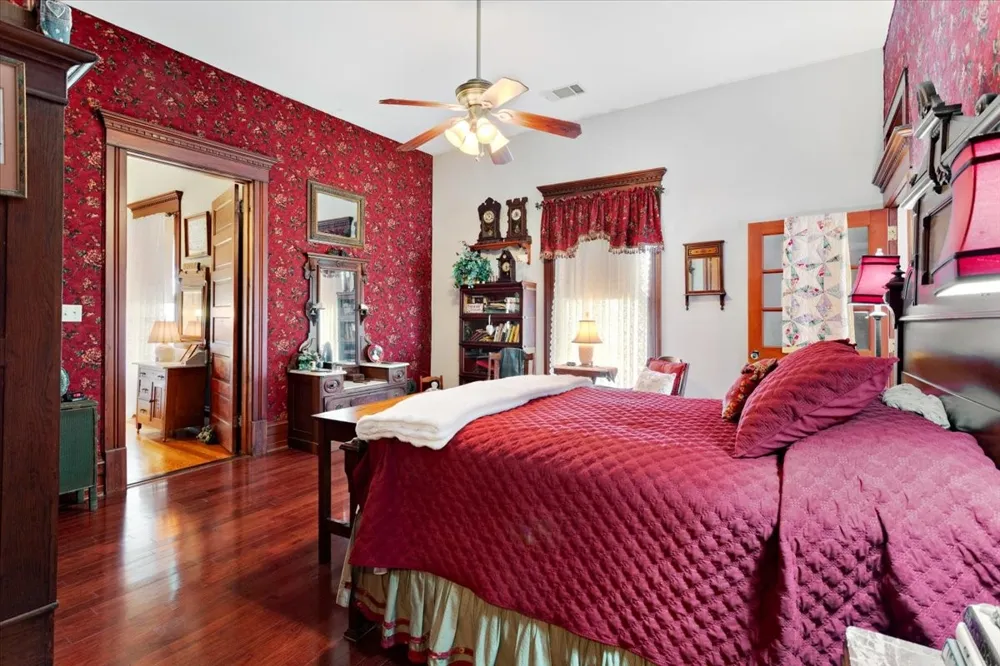 704 E Main Street Honey Grove, TX 75446