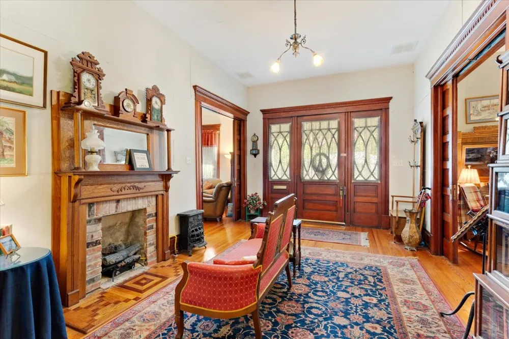 704 E Main Street Honey Grove, TX 75446