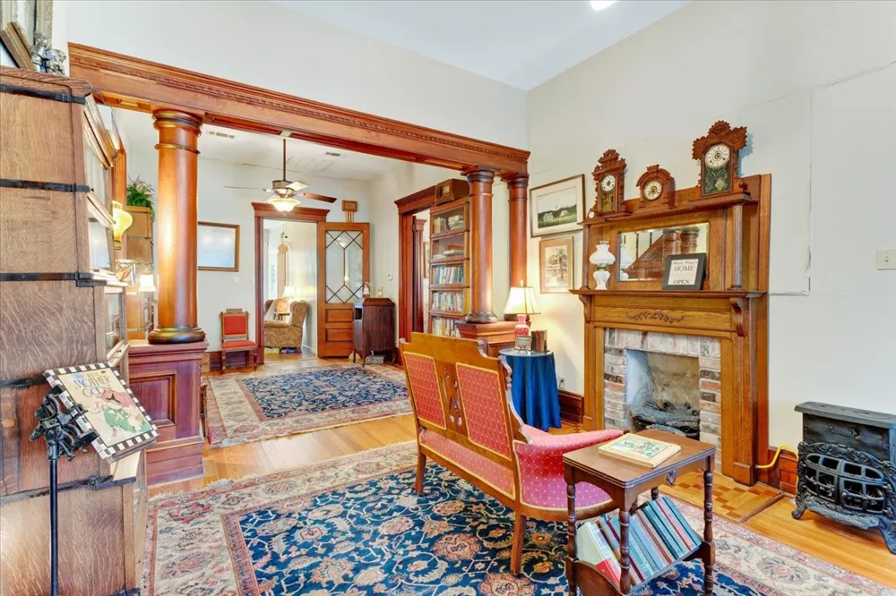 704 E Main Street Honey Grove, TX 75446