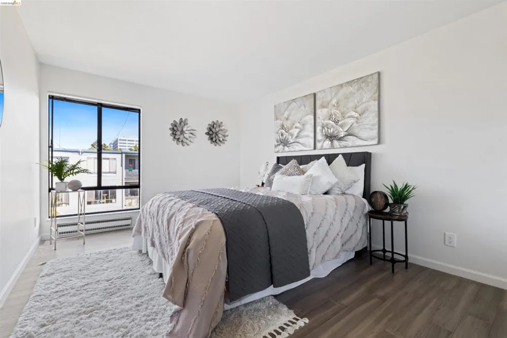 4 Admiral Dr #B430 Emeryville, CA 94608