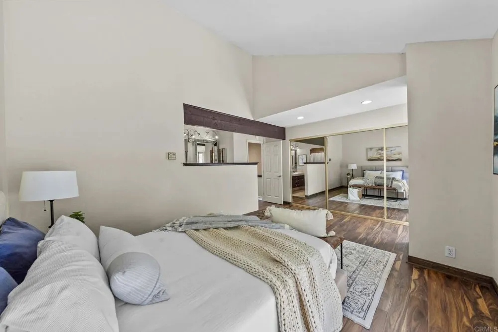2710 Ariane Drive #3 San Diego, CA 92117