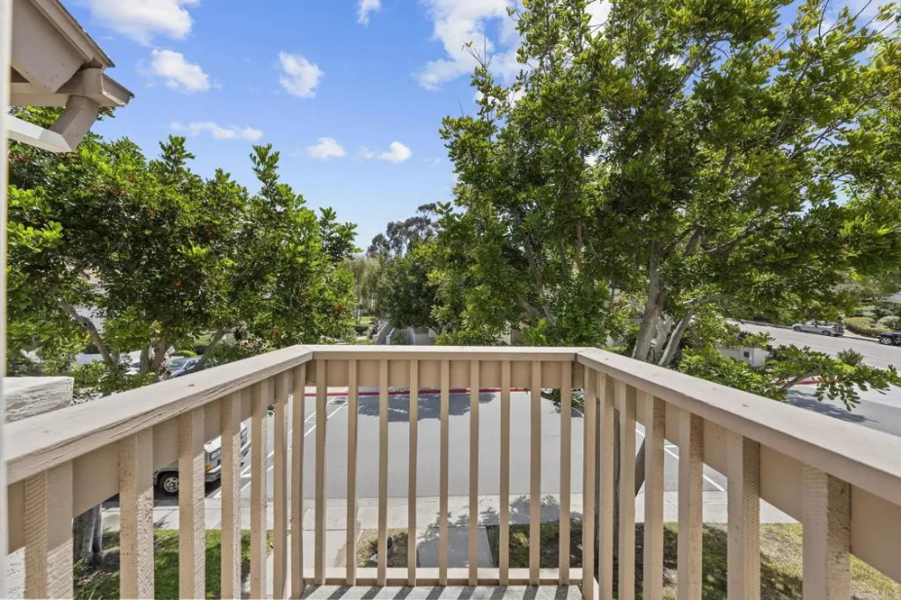 2710 Ariane Drive #3 San Diego, CA 92117