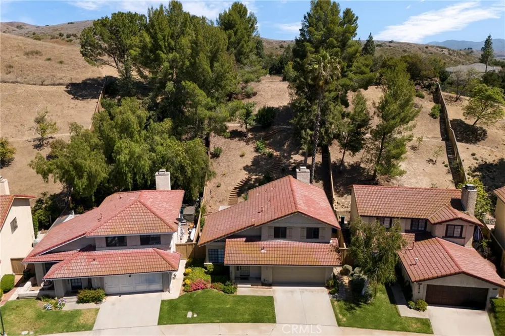 6820 Eaglehaven Lane Oak Park, CA 91377