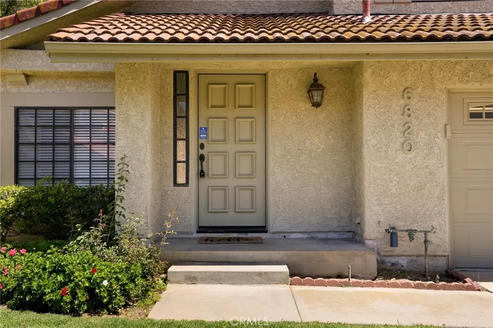 6820 Eaglehaven Lane Oak Park, CA 91377