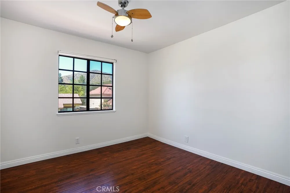 6820 Eaglehaven Lane Oak Park, CA 91377