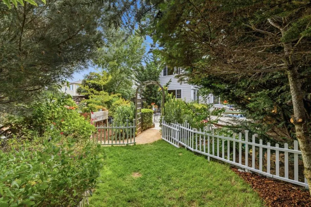 2610 Sandy Clay Lane Marina, CA 93933