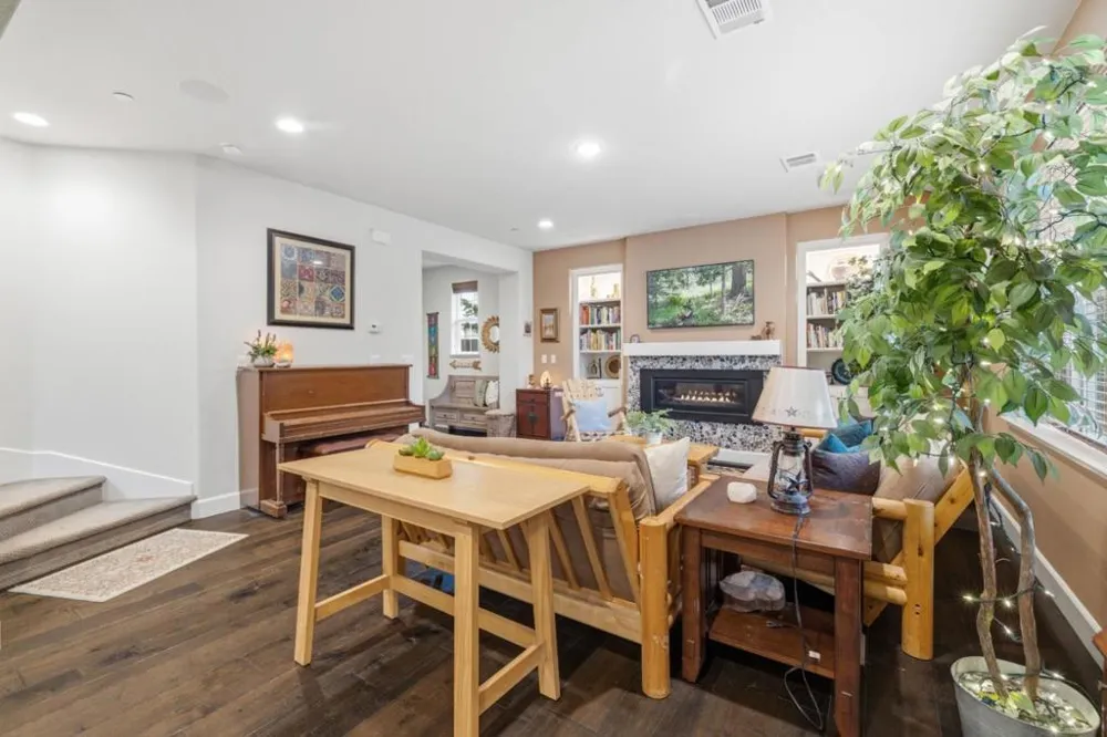 2610 Sandy Clay Lane Marina, CA 93933