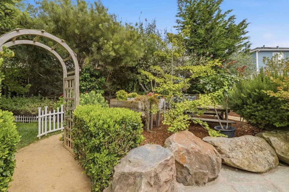 2610 Sandy Clay Lane Marina, CA 93933