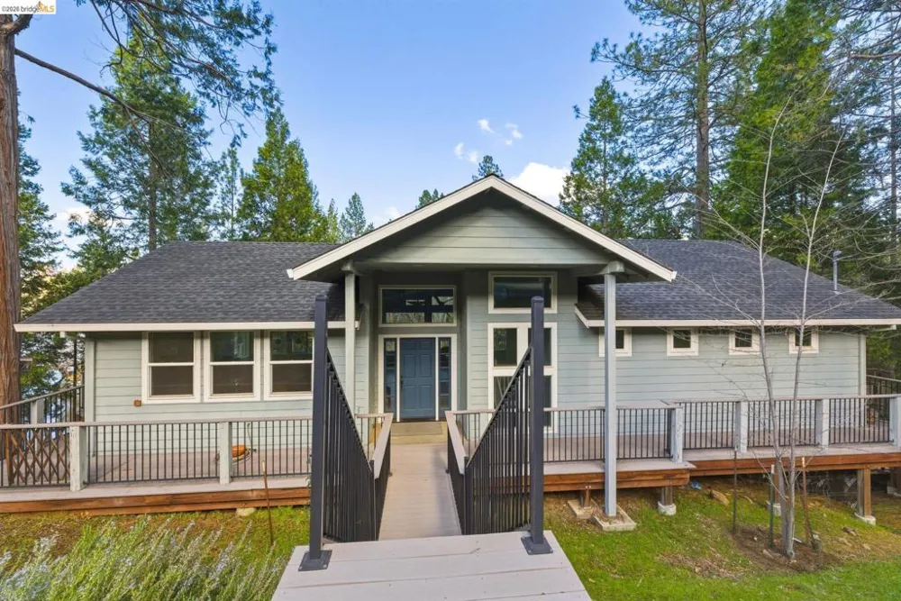 20602 Longridge Ct. Groveland, CA 95321